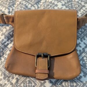 Elegant Brown Leather Crossbody Bag Frye